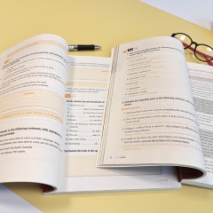 新世纪高等院校英语专业本科生系列教材（修订版）：写作教程（第3版） 1 教师用书